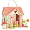 Rosewood Cottage, Furniture & Family