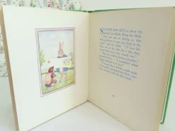 VINTAGE book - Little Grey Rabbit's Paint-Box (1970)